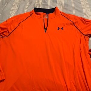 Under Armor Large orange and blue heat gear pull over